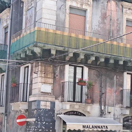 Tourist House La Castellana Catania