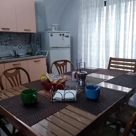 Apartament Tourist House La Castellana *